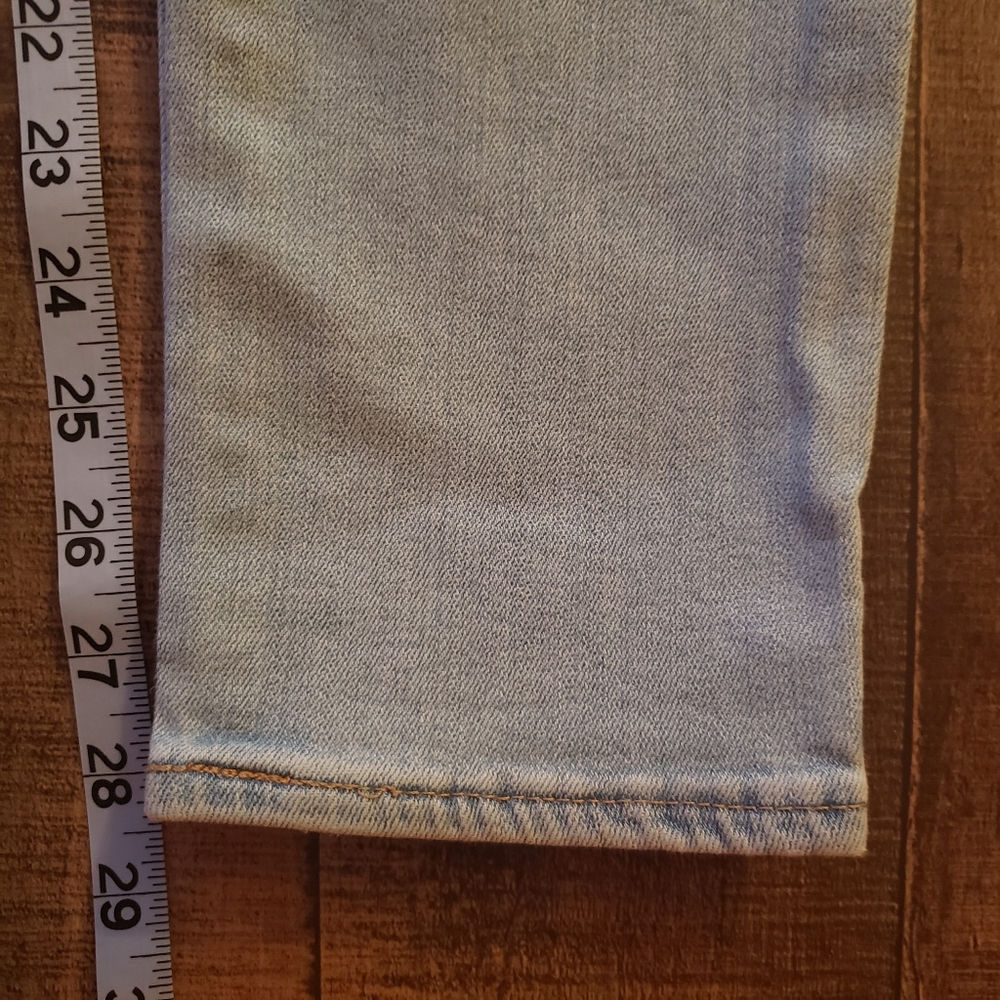 Levi Strauss 711 Skinny Womens Juniors Light Wash Stretch Levi's Jeans 32x28 EUC - Picture 7 of 9